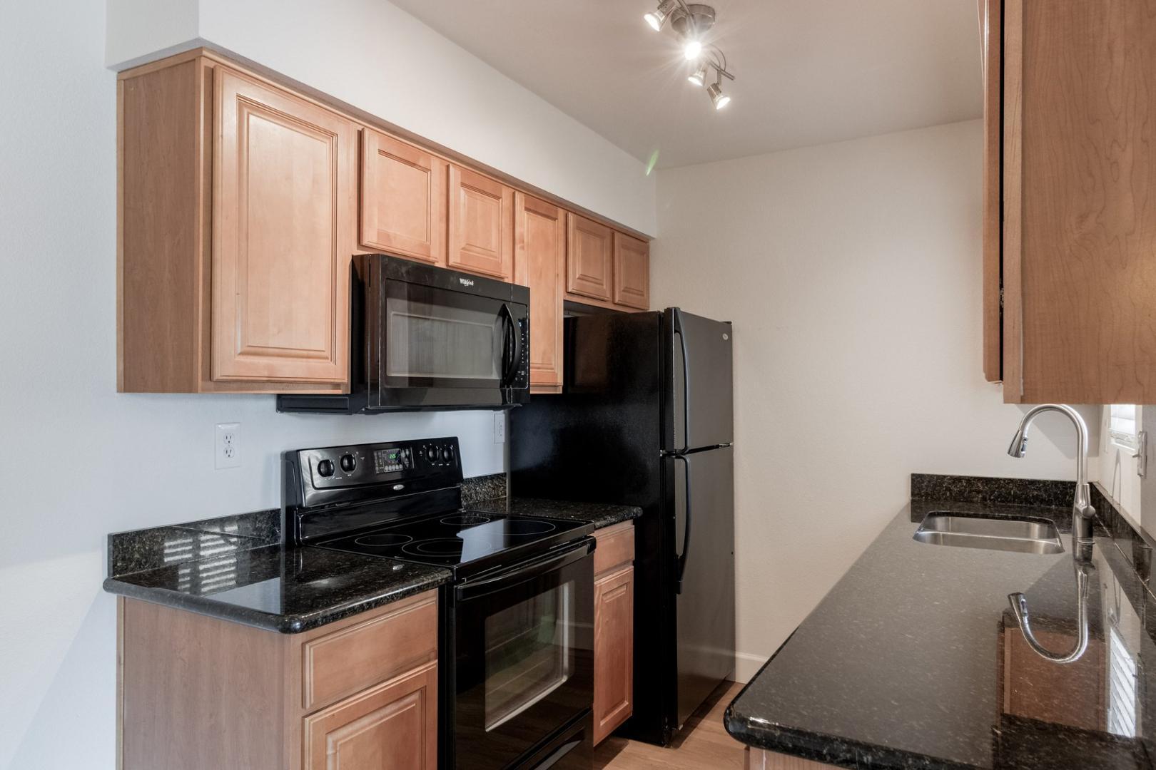 5877 North Granite Reef Road, Unit 2226 Scottsdale, AZ 85250 - Photo 3 of 21 Photo #3