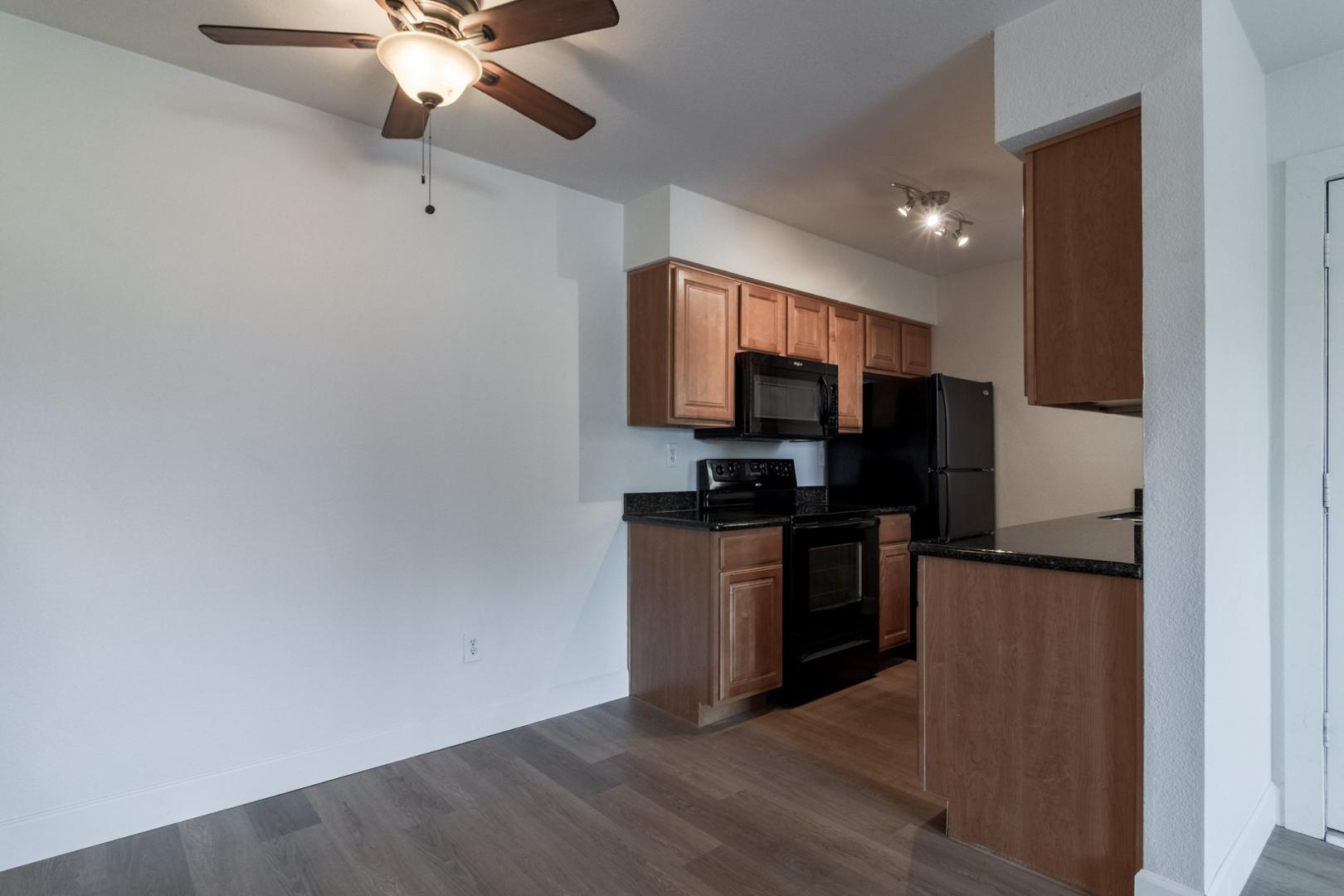 5877 North Granite Reef Road, Unit 2226 Scottsdale, AZ 85250 - Photo 6 of 21 Photo #6