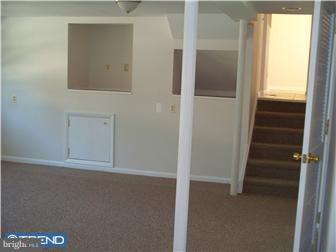 10 Overton Road Hamilton Square, NJ 08690 - Photo 5 of 10 Family Room