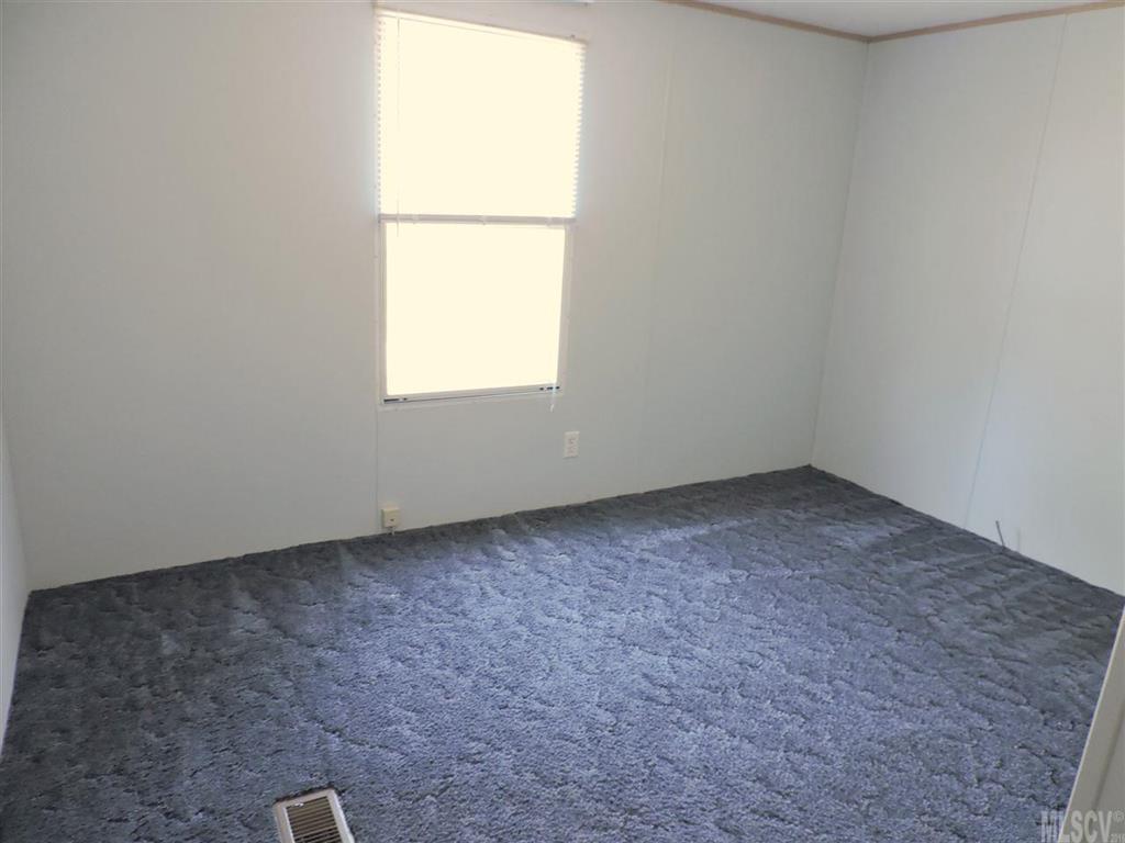 2579 Grant Road Hudson, NC 28638 - Photo 3 of 19 Gallery Image 3