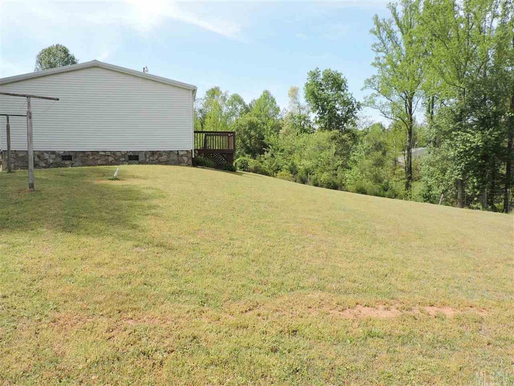 2579 Grant Road Hudson, NC 28638 - Photo 7 of 19 Gallery Image 7