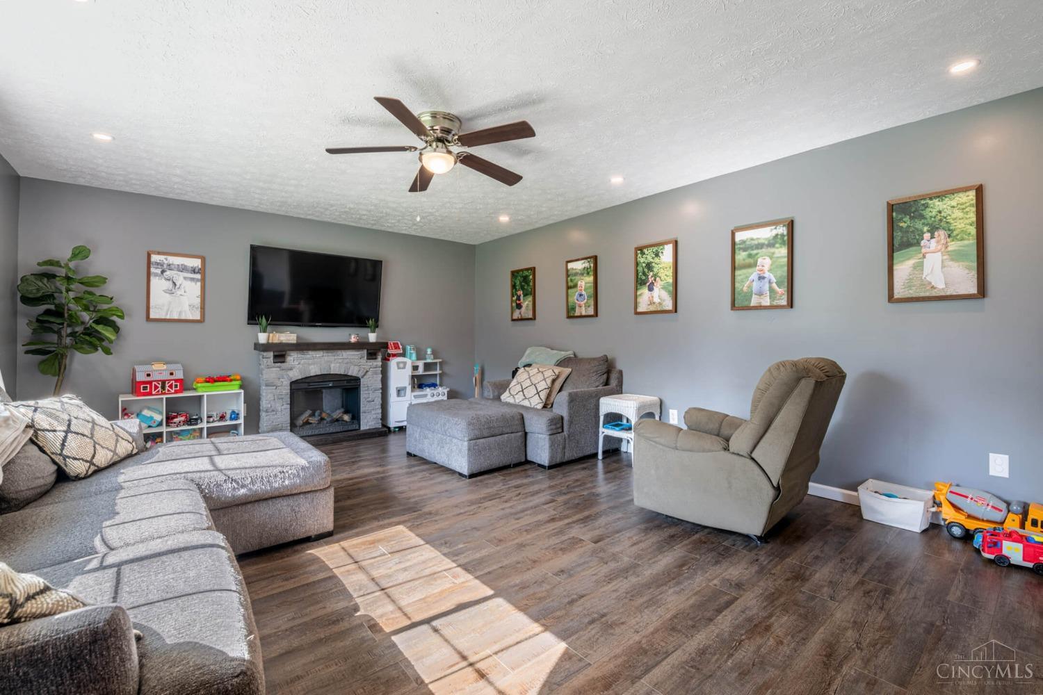 7310 Mentz Road Franklin, OH 45005 - Photo 14 of 29