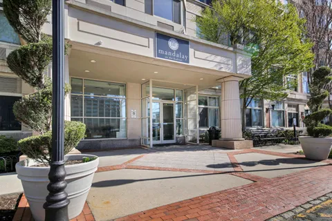 $1,410,000 | 20 2nd Street, Unit 1909X, Jersey City, NJ 07302