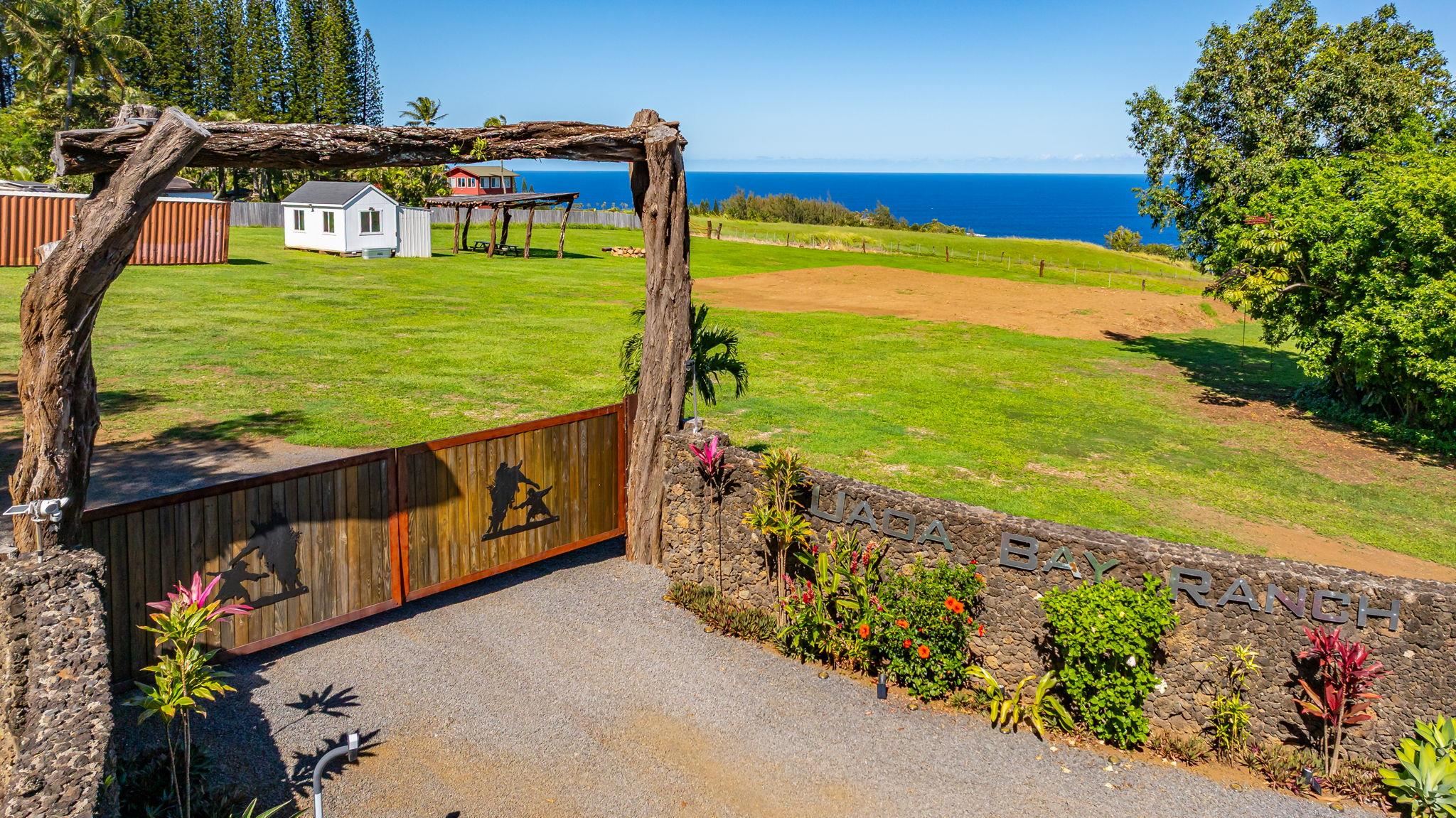 300 Mehana Road, Unit B Haiku, HI 96708 - Photo 17 of 46