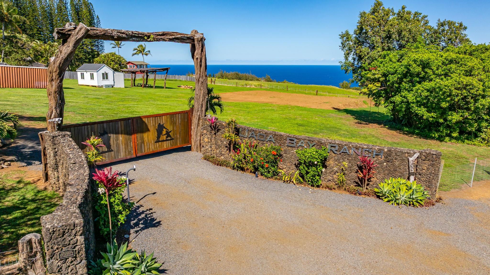 300 Mehana Road, Unit B Haiku, HI 96708 - Photo 18 of 46