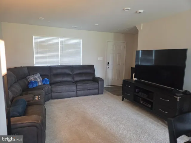 $349,999 | 71 Charlotte Street, Hagerstown, MD 21740