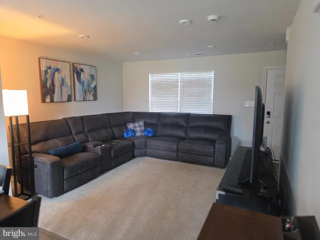 $349,999 | 71 Charlotte Street, Hagerstown, MD 21740