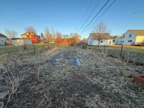 $235,000 | 435 Harrison Street, Lewiston, MN 55952