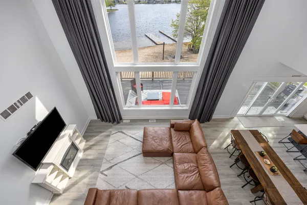 $784,900 | 8106 Shenandoah Lane, Howard City, MI 49329