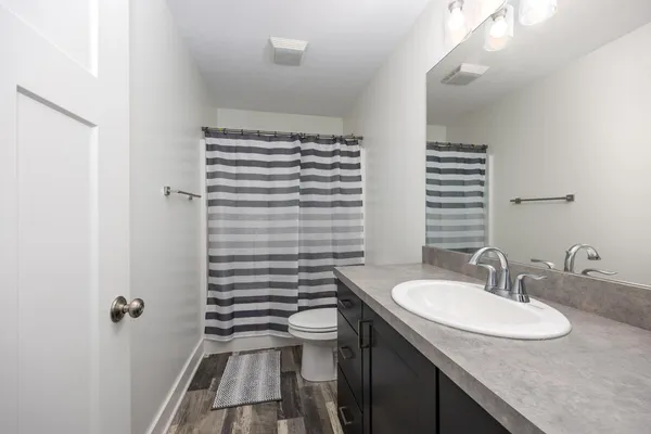 $784,900 | 8106 Shenandoah Lane, Howard City, MI 49329