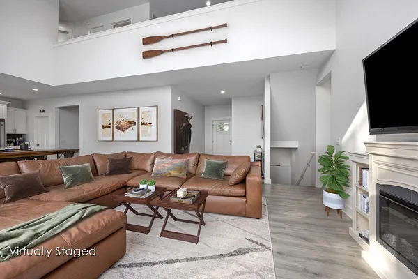 $784,900 | 8106 Shenandoah Lane, Howard City, MI 49329