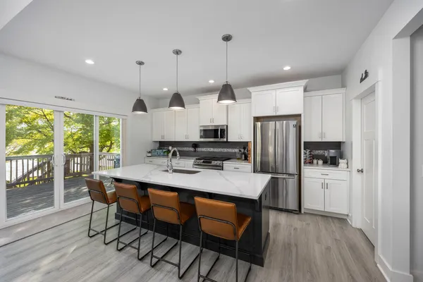 $784,900 | 8106 Shenandoah Lane, Howard City, MI 49329