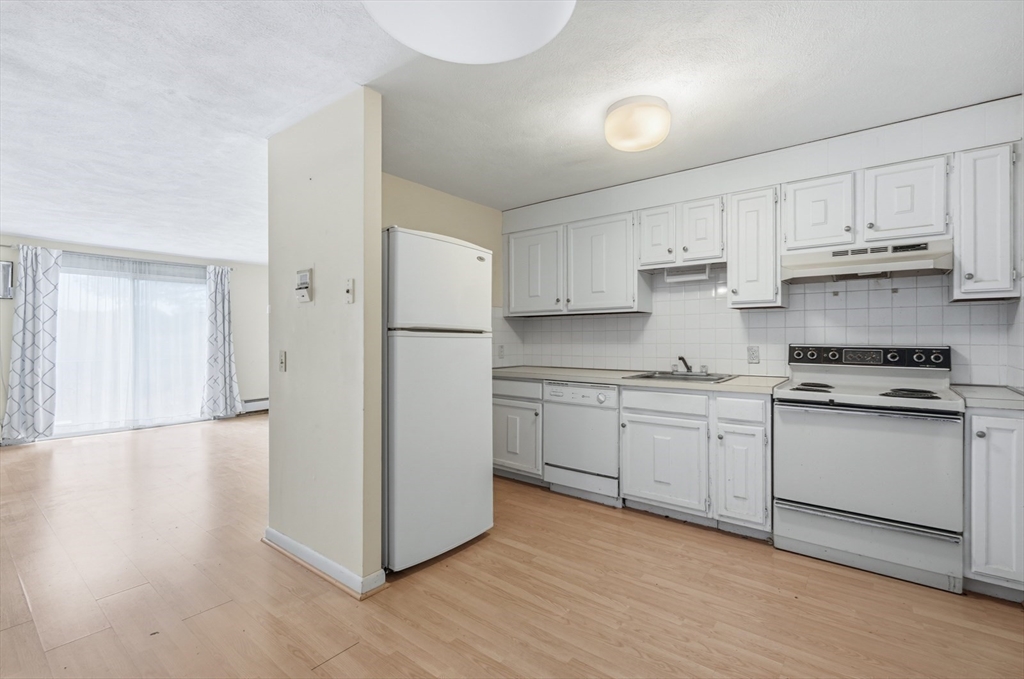 205 Great Road, Unit C6 Acton, MA 01720 - Photo 6 of 22