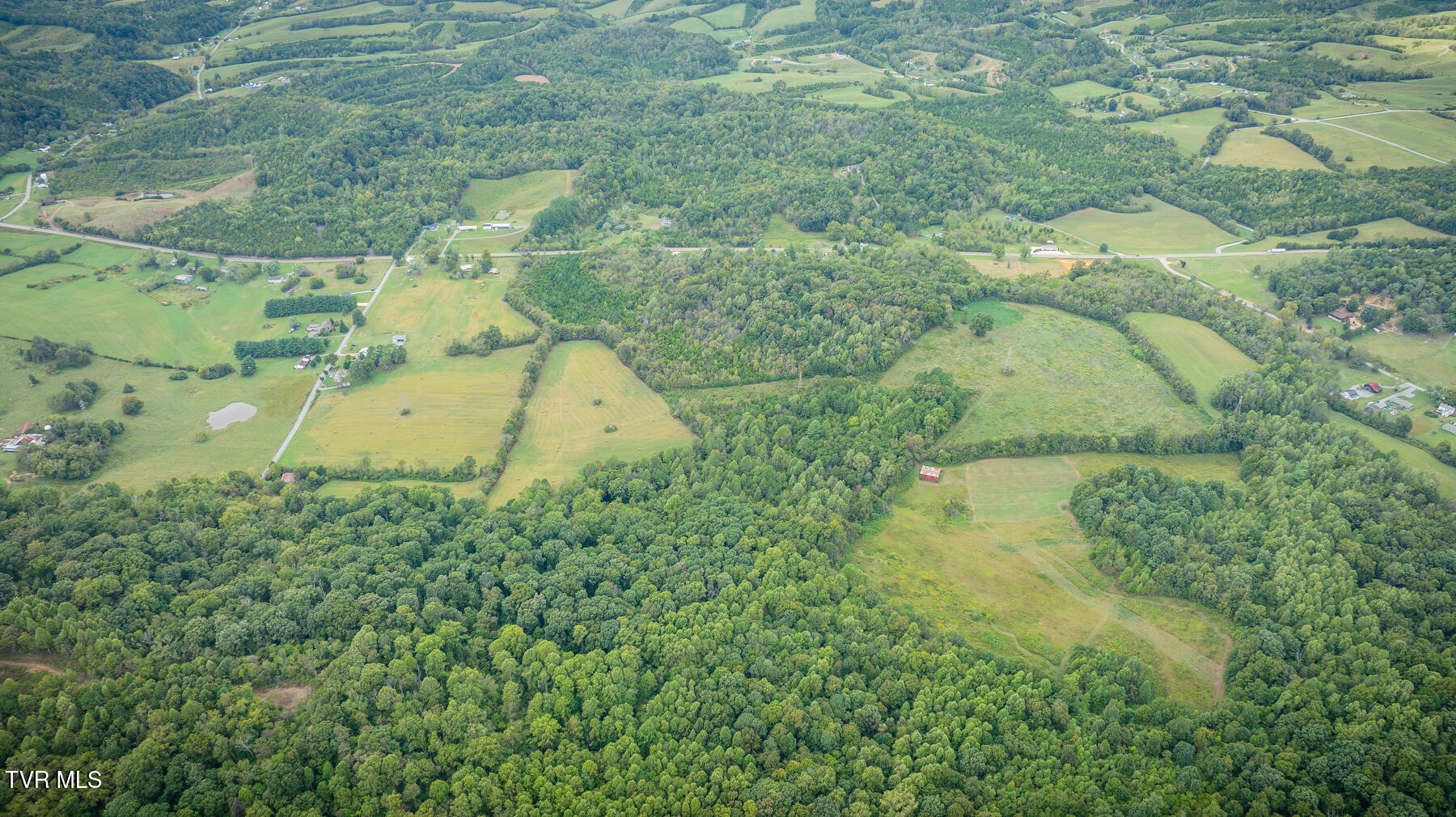 6245 Baileyton Road Greeneville, TN 37745 - Photo 11 of 41 110