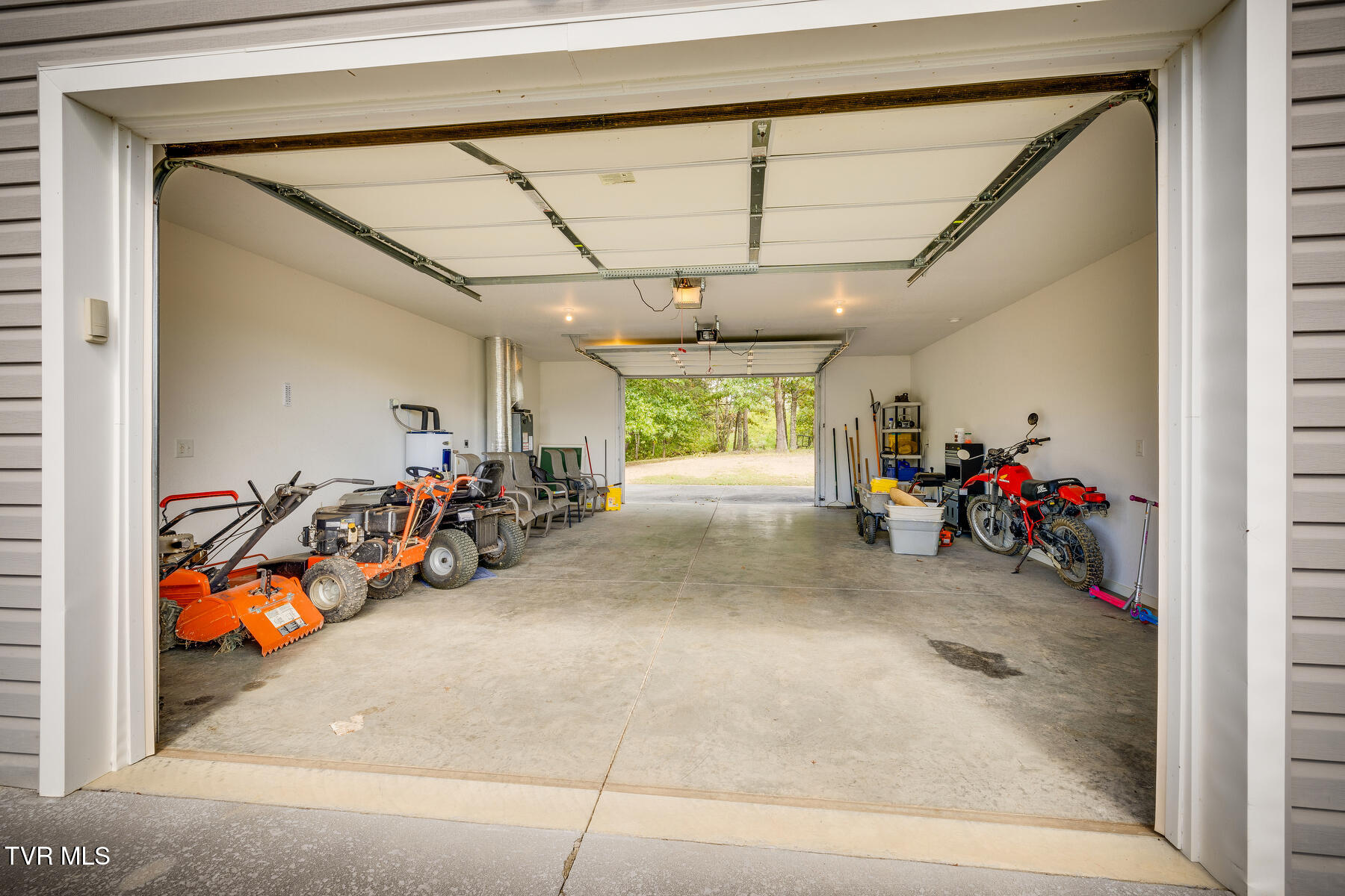 6245 Baileyton Road Greeneville, TN 37745 - Photo 32 of 41 016