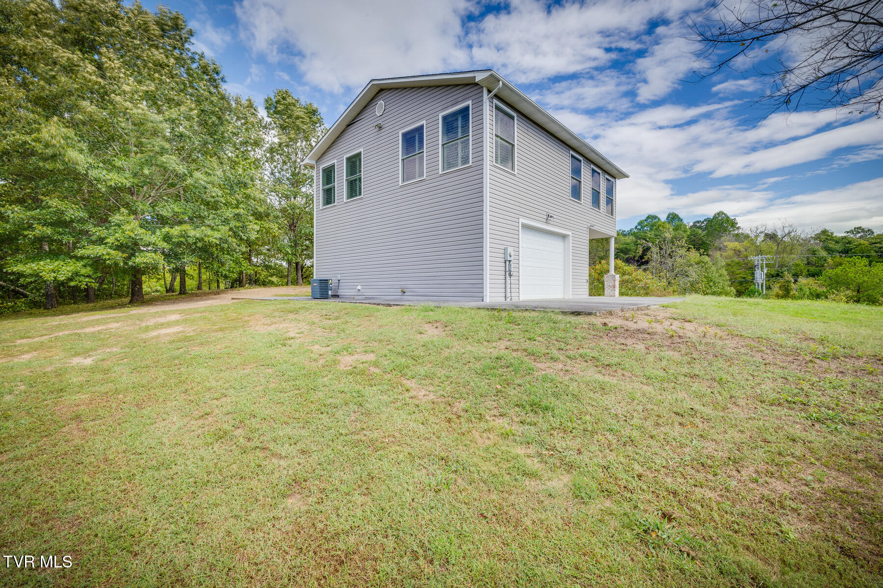 6245 Baileyton Road Greeneville, TN 37745 - Photo 35 of 41 019
