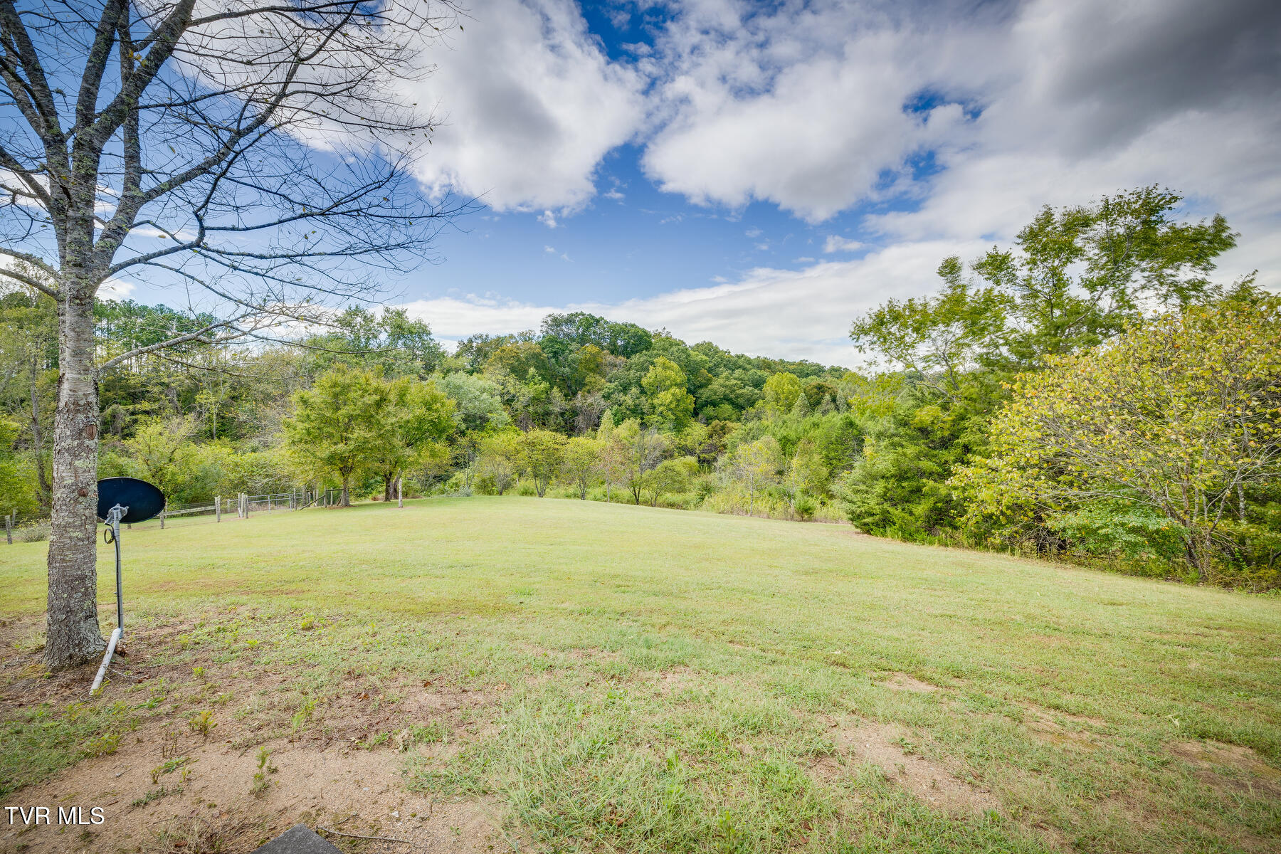 6245 Baileyton Road Greeneville, TN 37745 - Photo 37 of 41 021