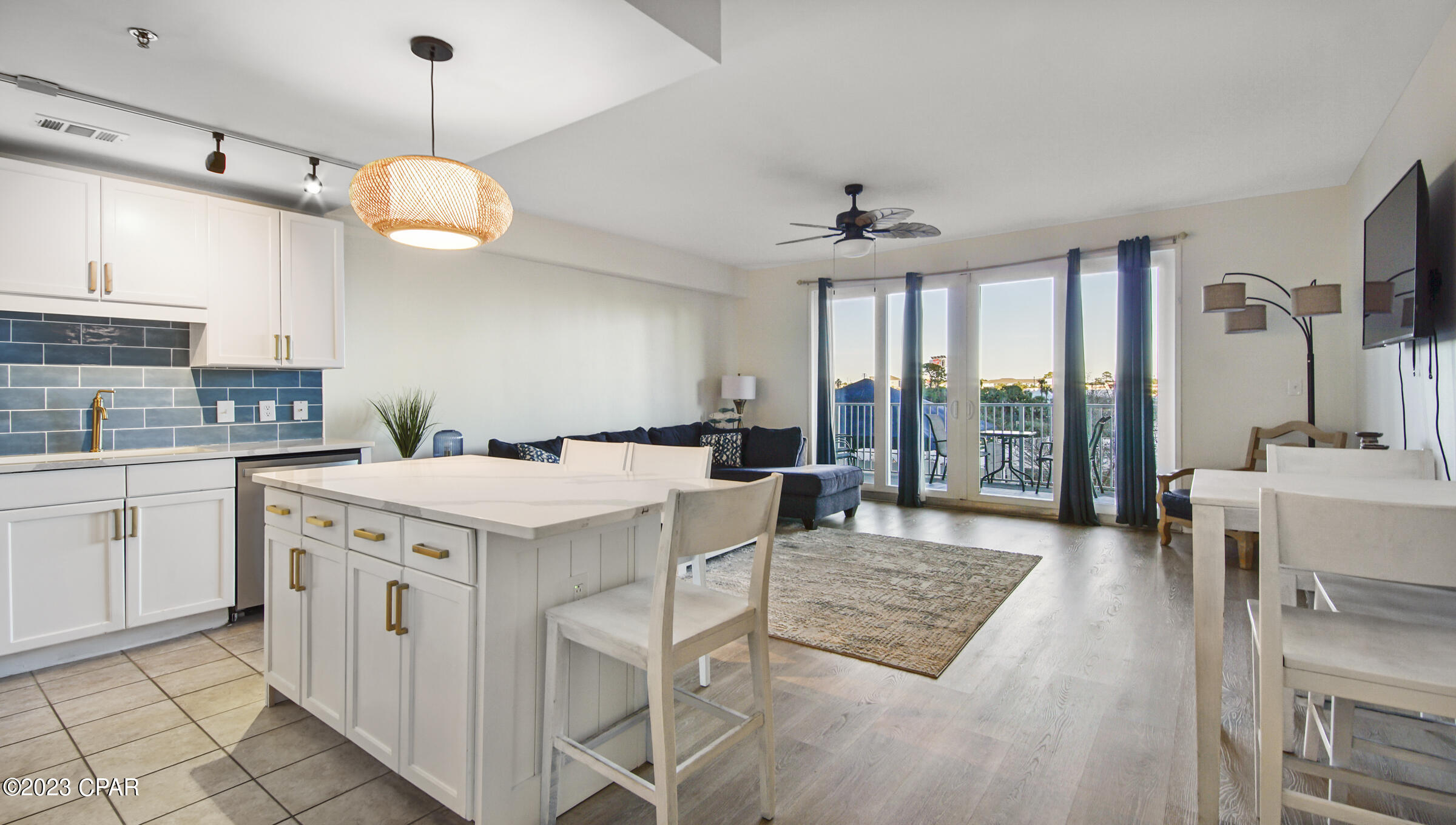 9860 South Thomas Dr Unit 102  