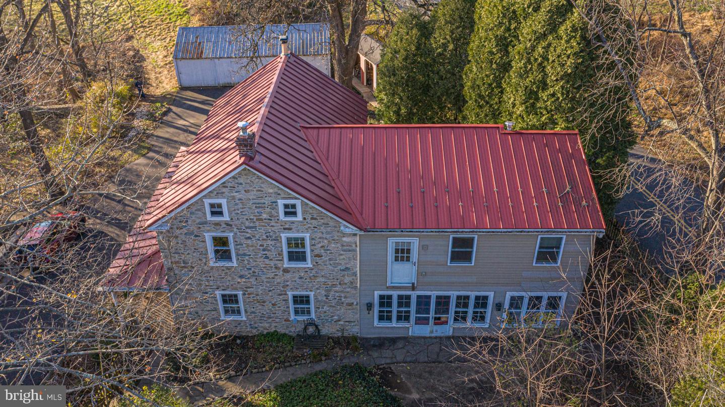 168 Lenape Road Barto, PA 19504 - Photo 7 of 113 Gallery Image 7