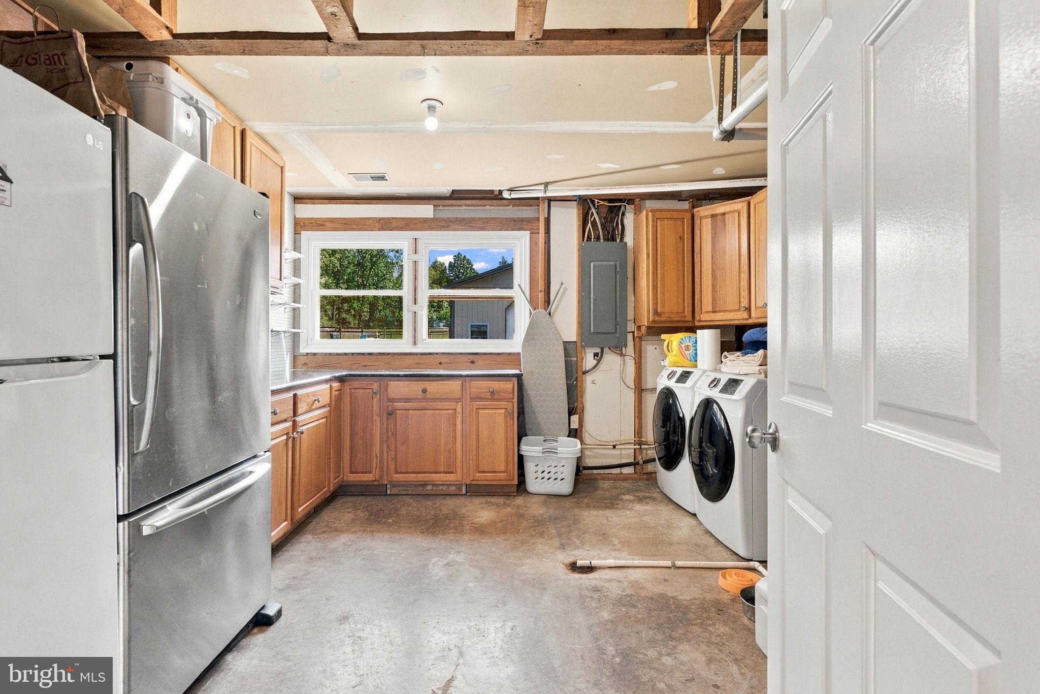 5483 Beach Road Midland, VA 22728 - Photo 49 of 78 Laundry/Utility are w/ Cabinets & Counter Space