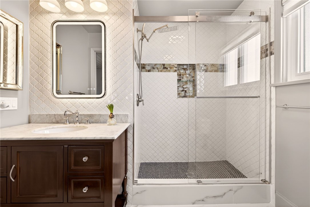 78 Sanford Street Rochester, NY 14620 - Photo 18 of 35