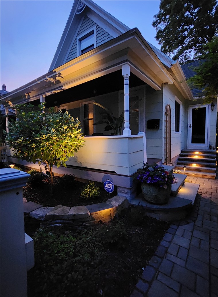 78 Sanford Street Rochester, NY 14620 - Photo 4 of 35