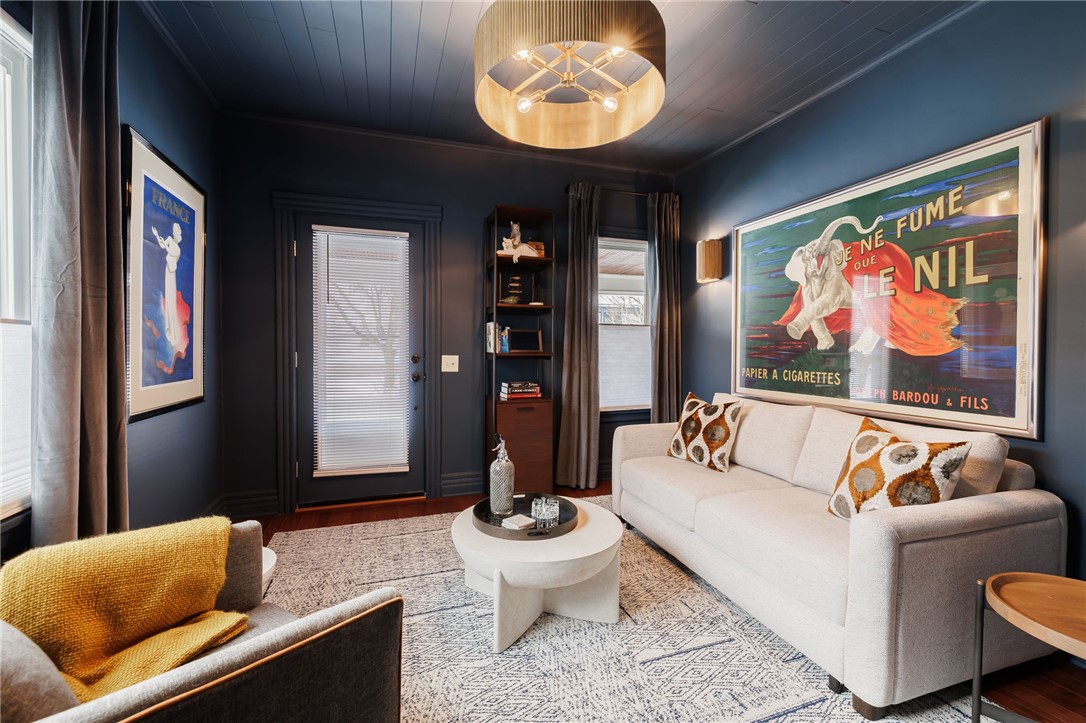 78 Sanford Street Rochester, NY 14620 - Photo 6 of 35