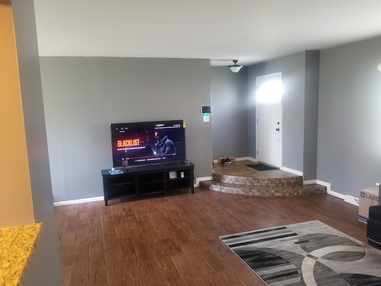 18906 Kings Road Homewood, IL 60430 - Photo 2 of 17