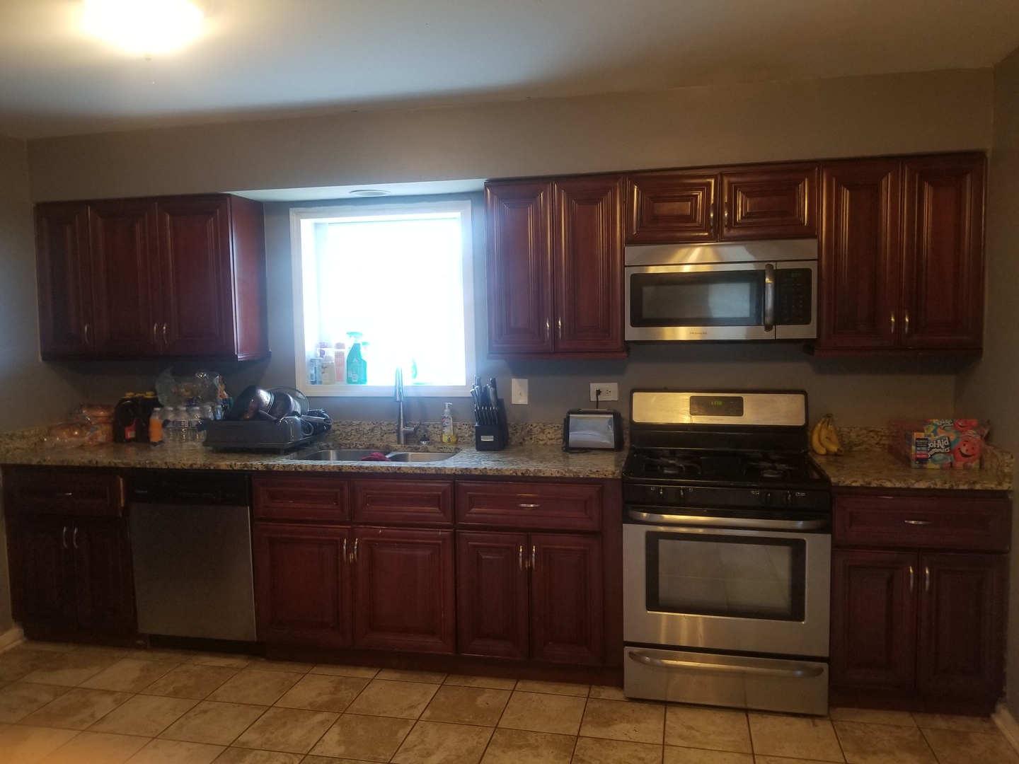 18906 Kings Road Homewood, IL 60430 - Photo 9 of 17