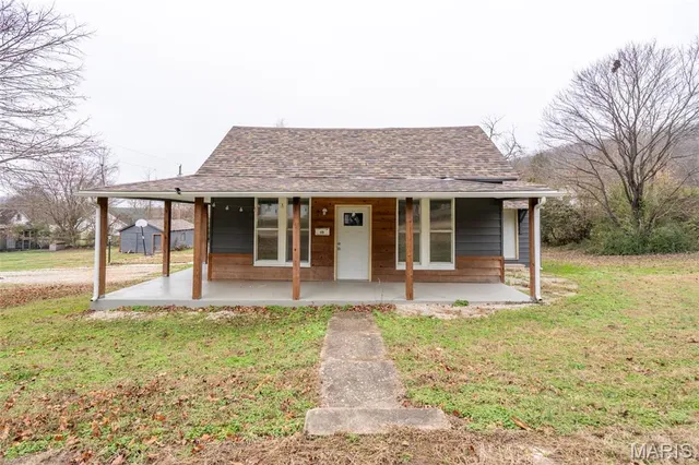 $165,000 | 419 West Green Street, Piedmont, MO 63957