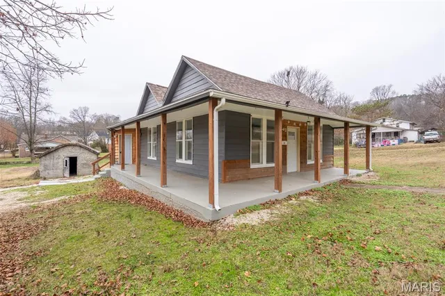 $165,000 | 419 West Green Street, Piedmont, MO 63957