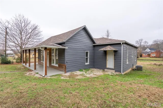 $165,000 | 419 West Green Street, Piedmont, MO 63957