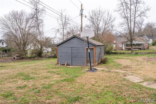 $165,000 | 419 West Green Street, Piedmont, MO 63957