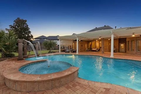 $1,160,000 | 2202 Britton Ridge Drive, Katy, TX 77494