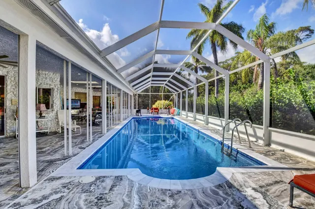 $1,250,000 | 56 Northwoods Lane, Boynton Beach, FL 33436