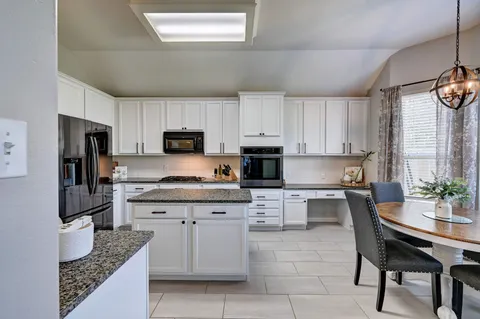 $380,000 | 9138 Running Eagle Falls, Tomball, TX 77375