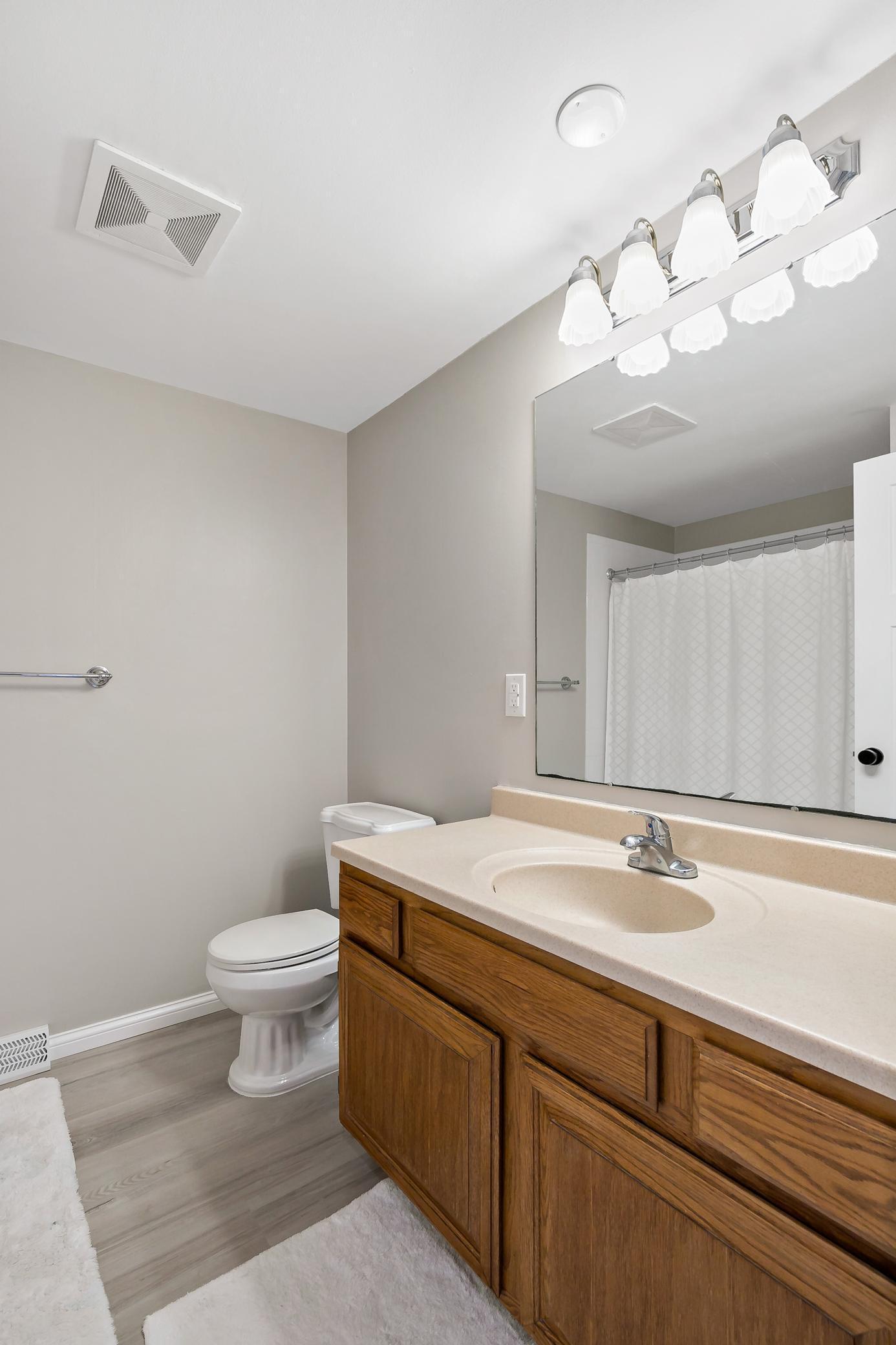 1933 Davis Court Shakopee, MN 55379 - Photo 21 of 59
