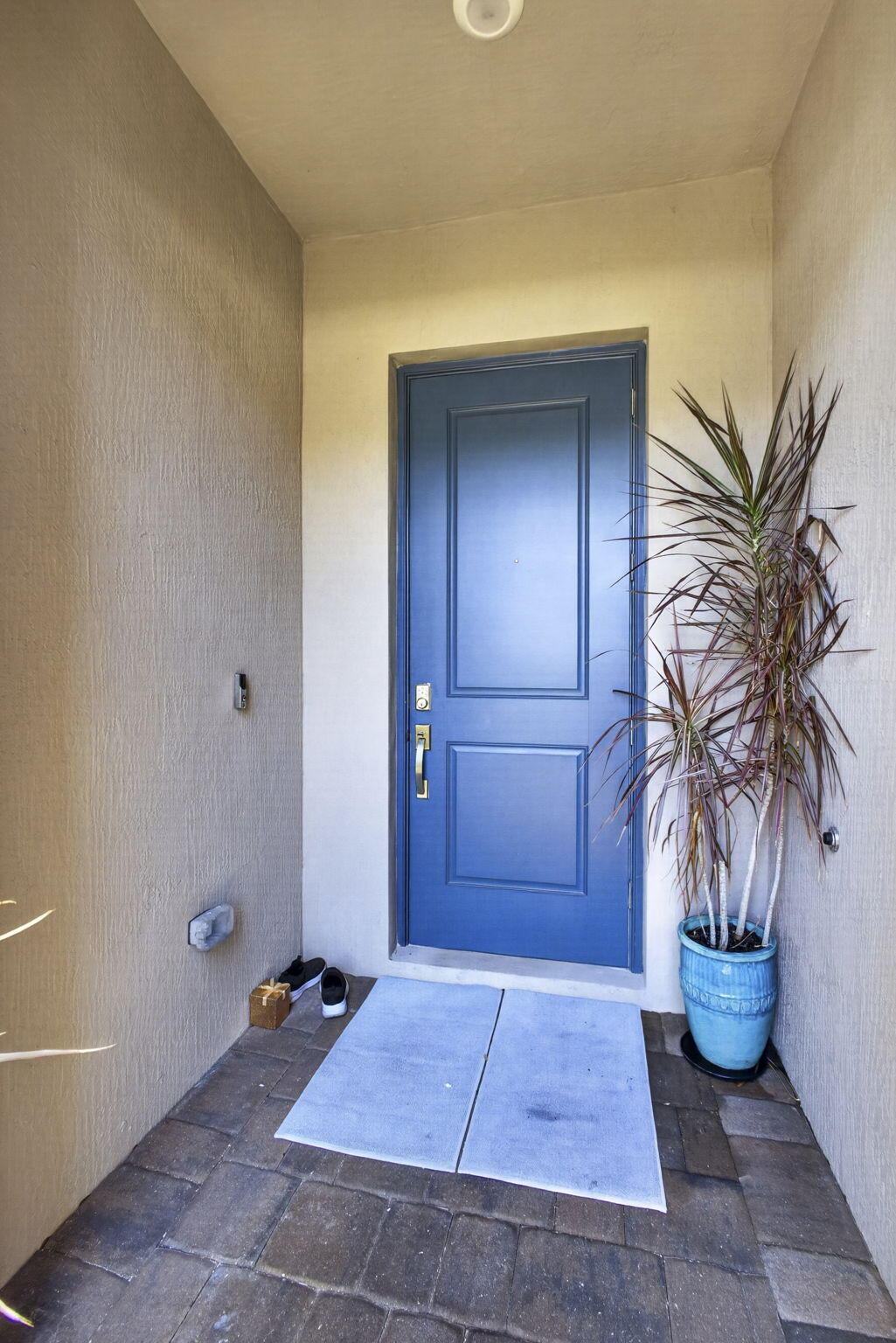 160 Bandol Street Riviera Beach, FL 33404 - Photo 7 of 63 7-web-or-mls-BS1A2118