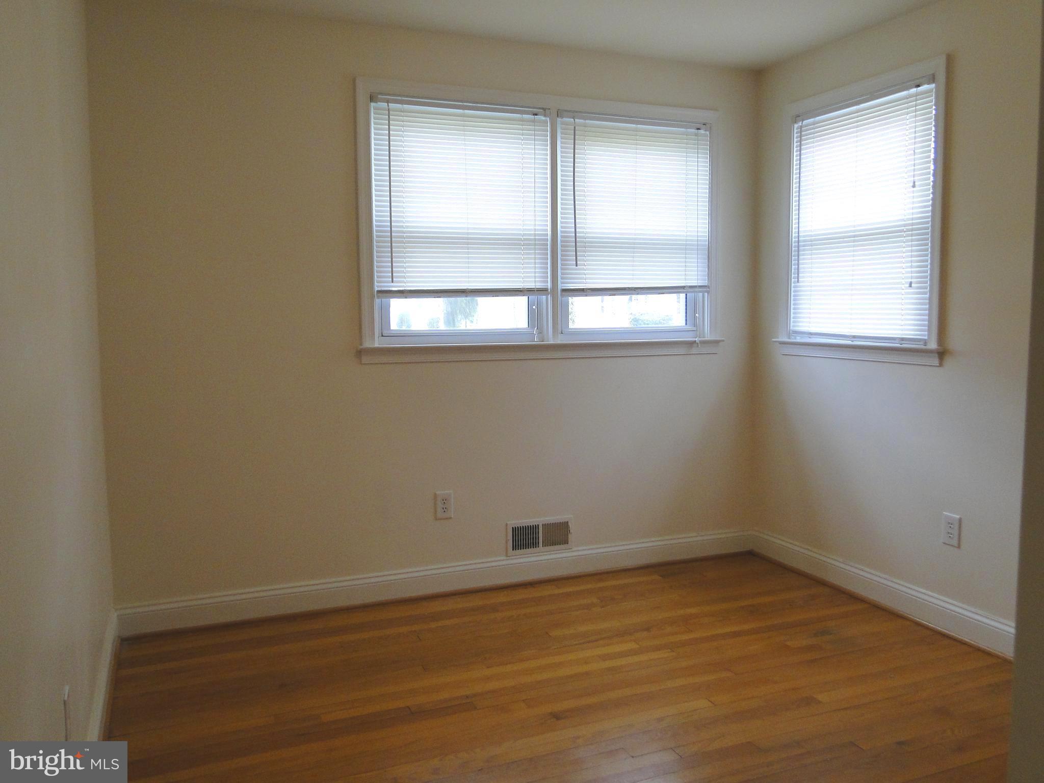 7917 Ruxway Road Baltimore, MD 21204 - Photo 18 of 28 Bedroom