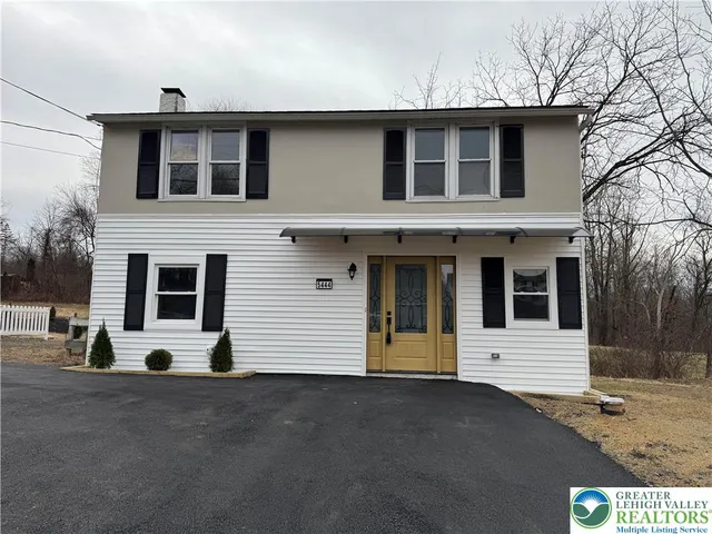 $2,000 | 5444 Vera Cruz Road, Emmaus, PA 18049
