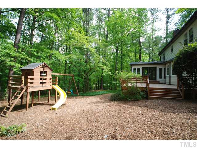 8304 Heel Stone Court Raleigh, NC 27613 - Photo 22 of 25 Exterior Back