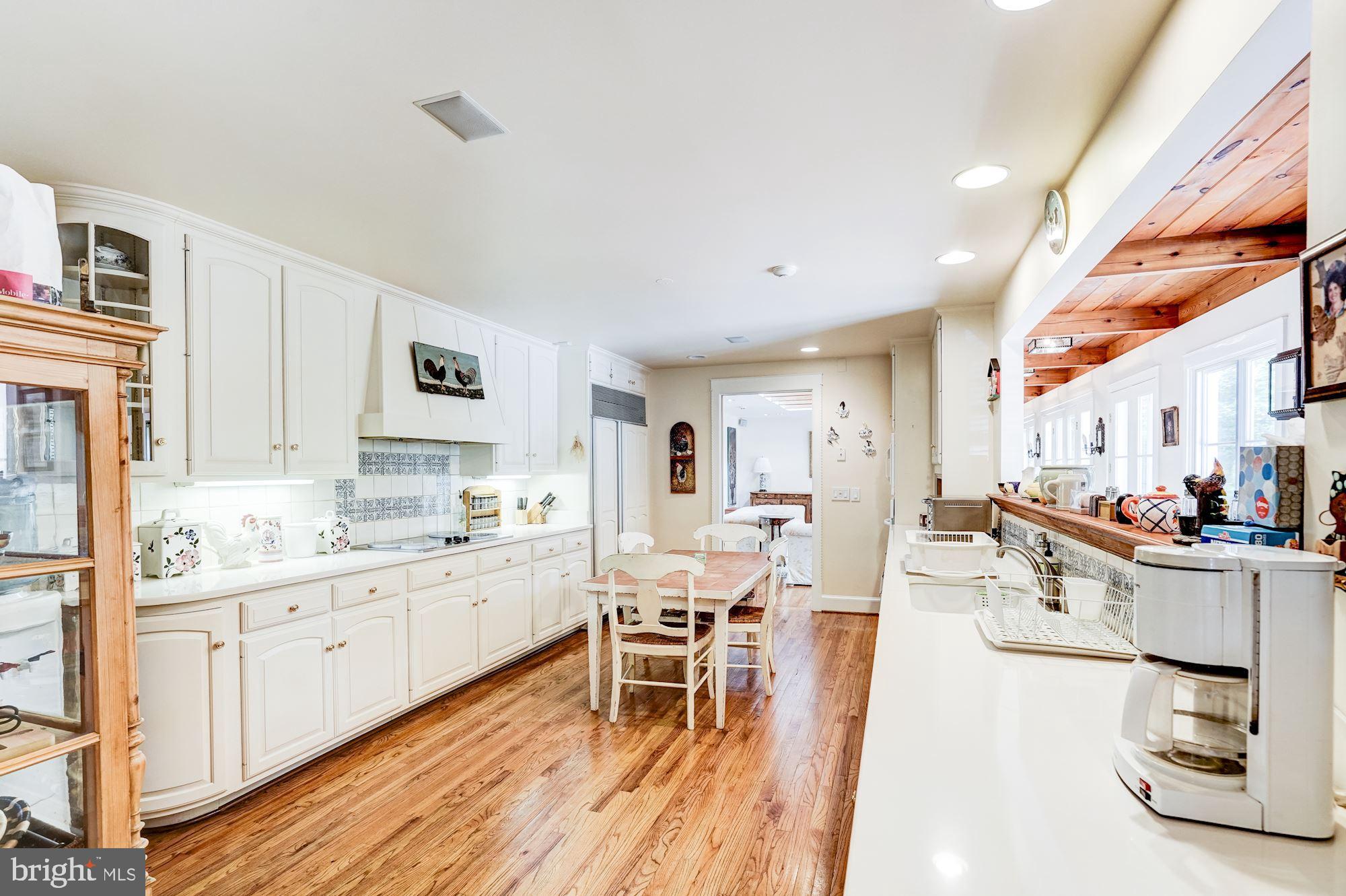 1327 Rokeby Road Upperville, VA 20184 - Photo 14 of 76 Kitchen from family room side