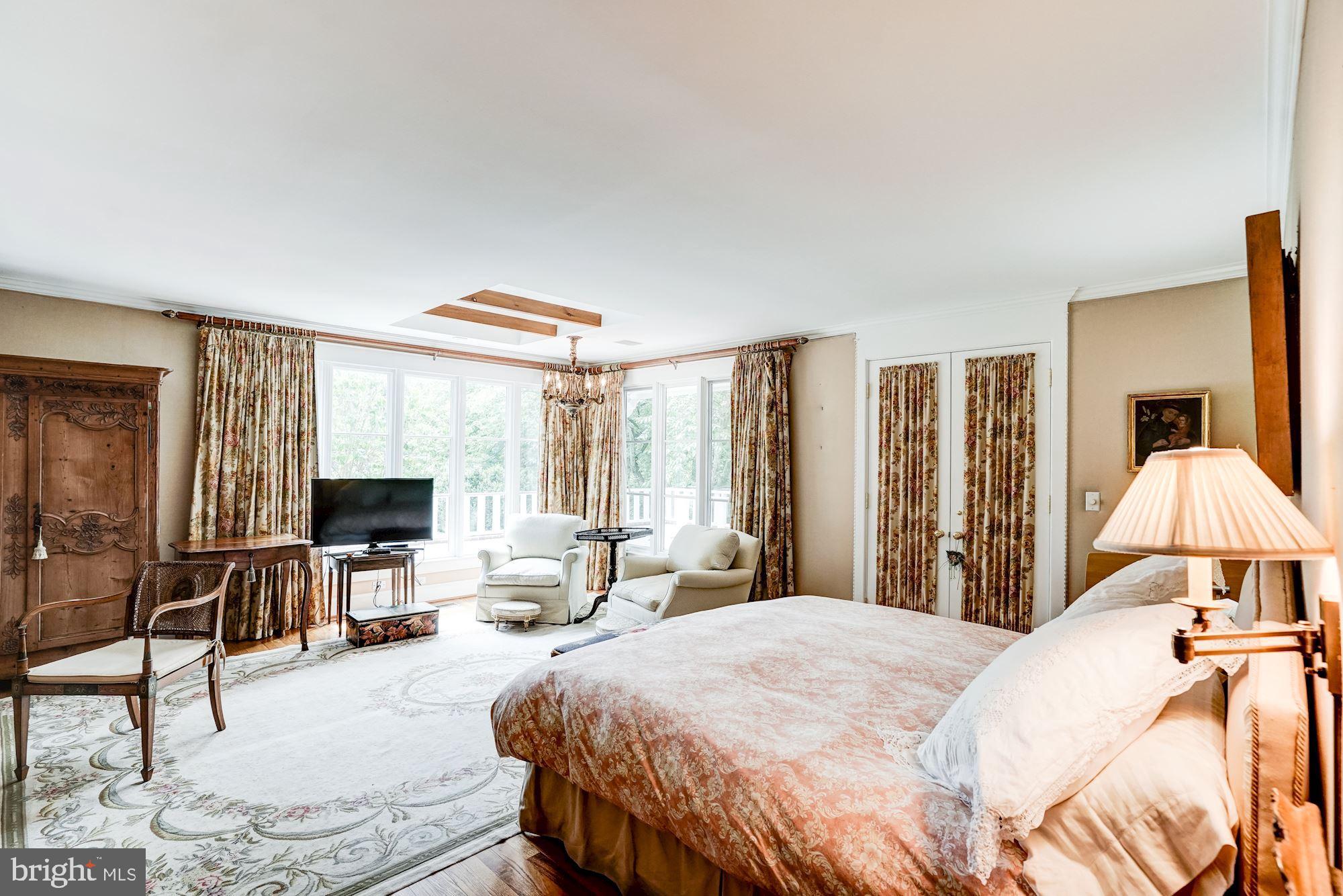 1327 Rokeby Road Upperville, VA 20184 - Photo 21 of 76 Master Bedroom