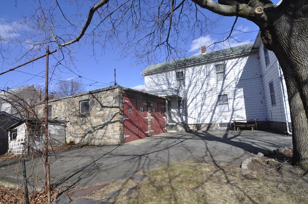 47 Lincoln Road Newton, MA 02458 - Photo 3 of 15 Gallery Image 3