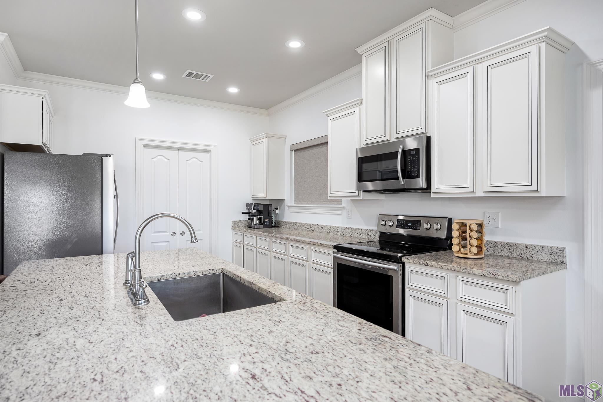 11486 Tannis Rd. St. Amant, LA 70774 - Photo 9 of 29