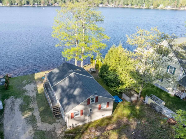$729,900 | 16 Hide Away Lane, Milton, NH 03851