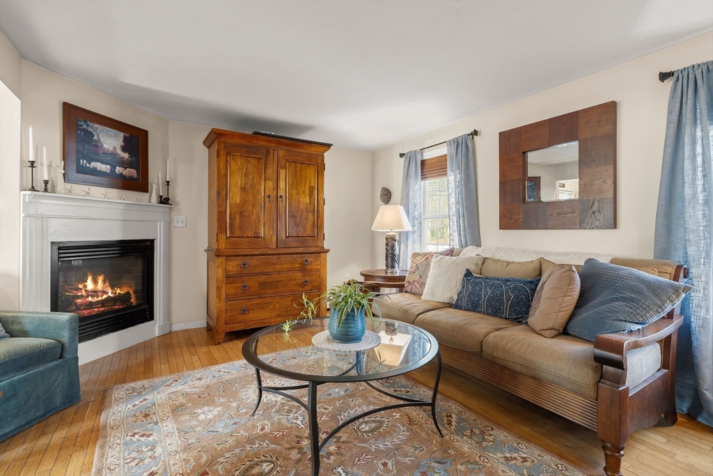 725 Waverly Road, Unit 725 North Andover, MA 01845 - Photo 6 of 33 Gallery Image 6