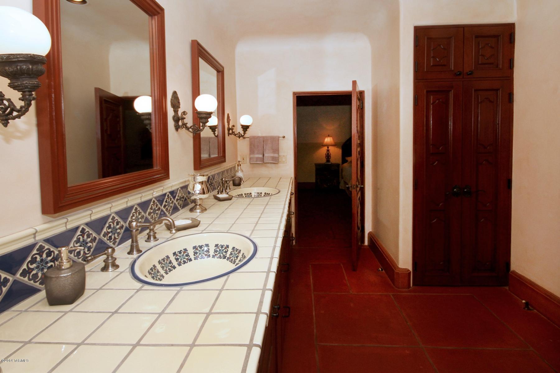 901 East Magee Road Tucson, AZ 85718 - Photo 26 of 49 Gallery Image 26