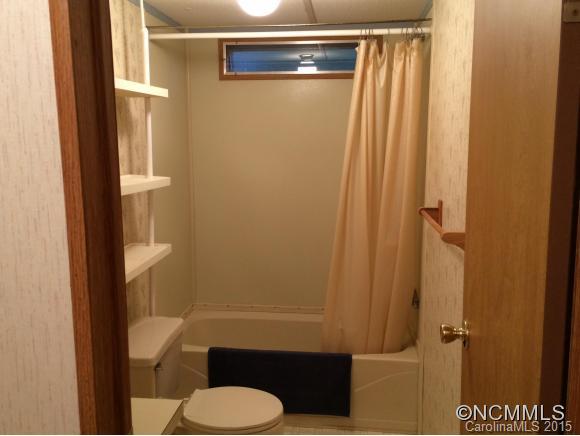102 Sharon Ridge Court Fairview, NC 28730 - Photo 10 of 13 Gallery Image 10