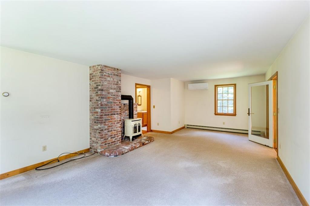 476 Upper Round Pond Road Bristol, ME 04564 - Photo 10 of 35 Photo